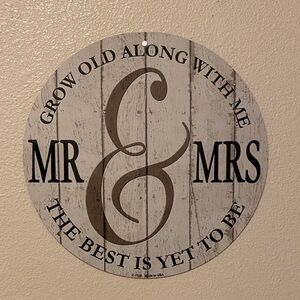 Rustic Brown & White 'Mr & Mrs' Wall Sign